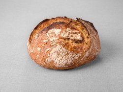 Petit pain campagne issu d'une farine de blé blanche et d'une farine de seigle au pur levain naturel